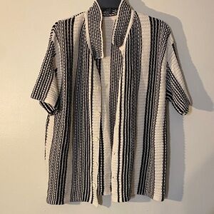 Men's Short-Sleeve Button-Down Shirt in Black & Cream Stripe